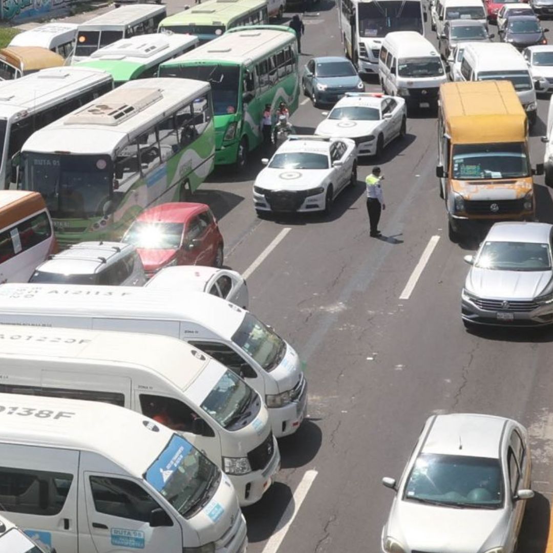 Bloqueo en la Autopista México-Puebla.